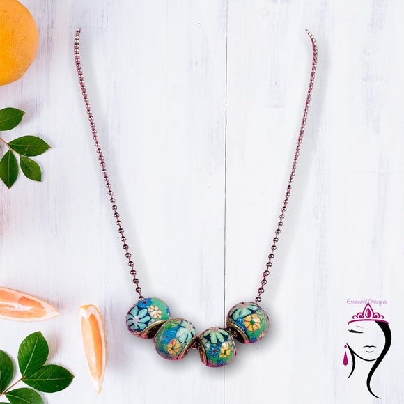 Flower Bead Necklace. #10040